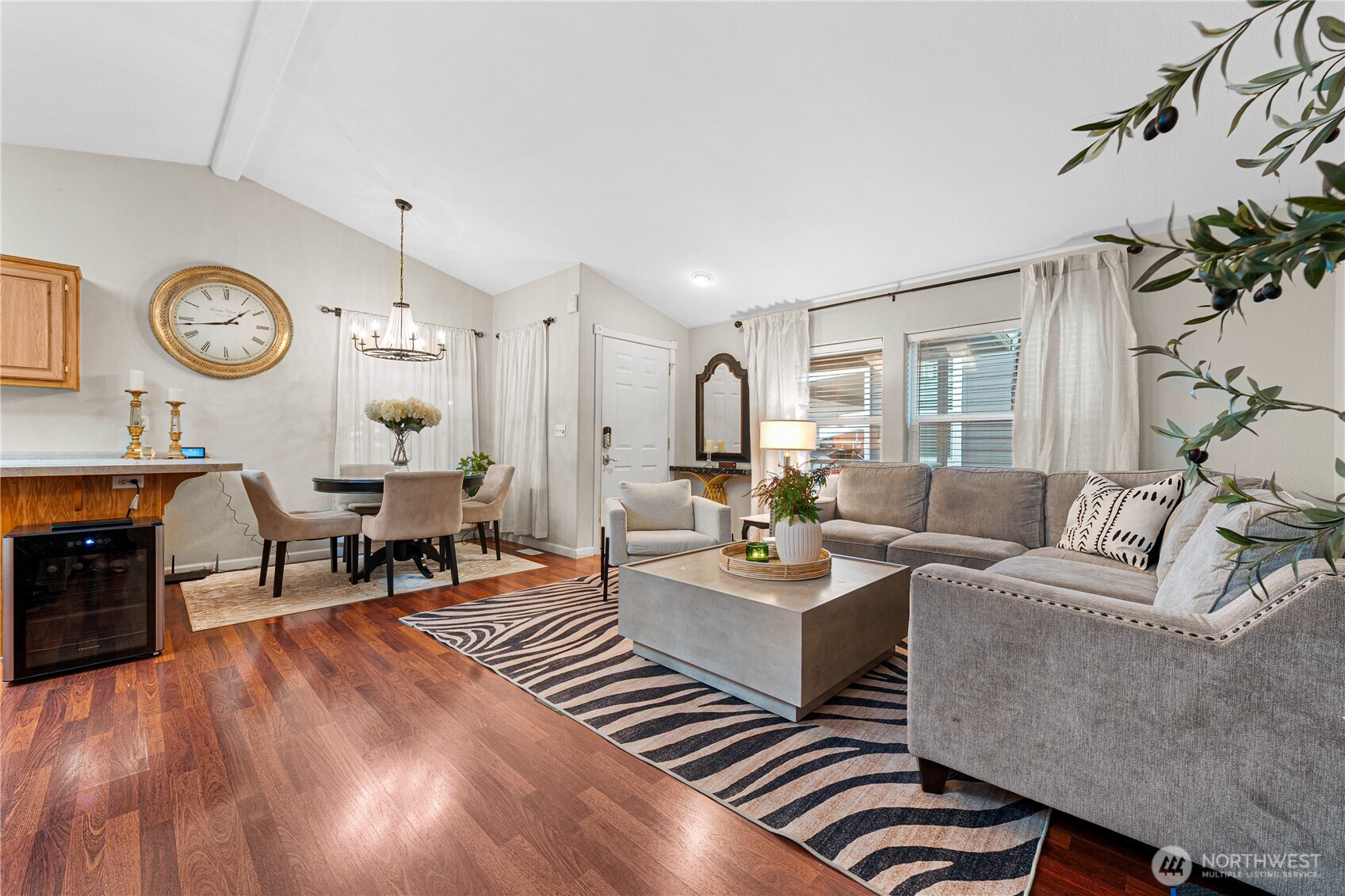 23825 15th Ave SE Unit: 40