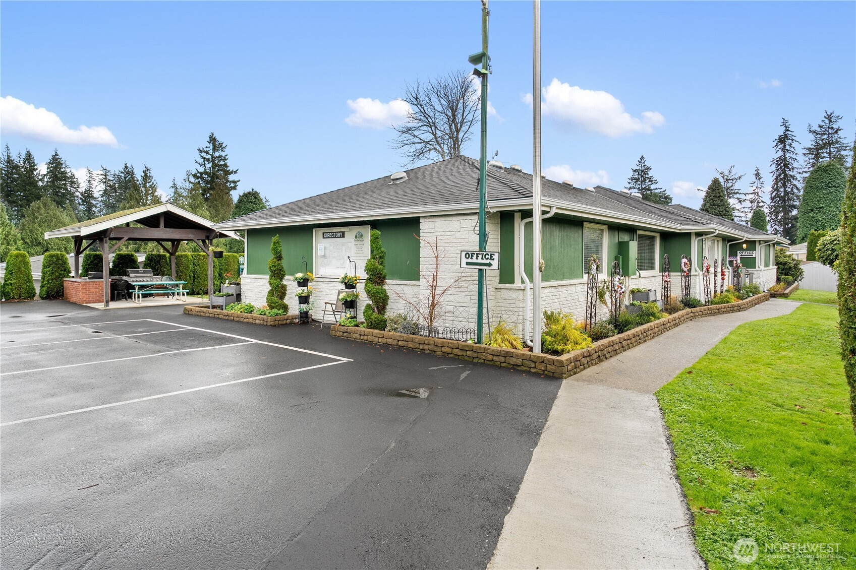 23825 15th Ave SE Unit: 40