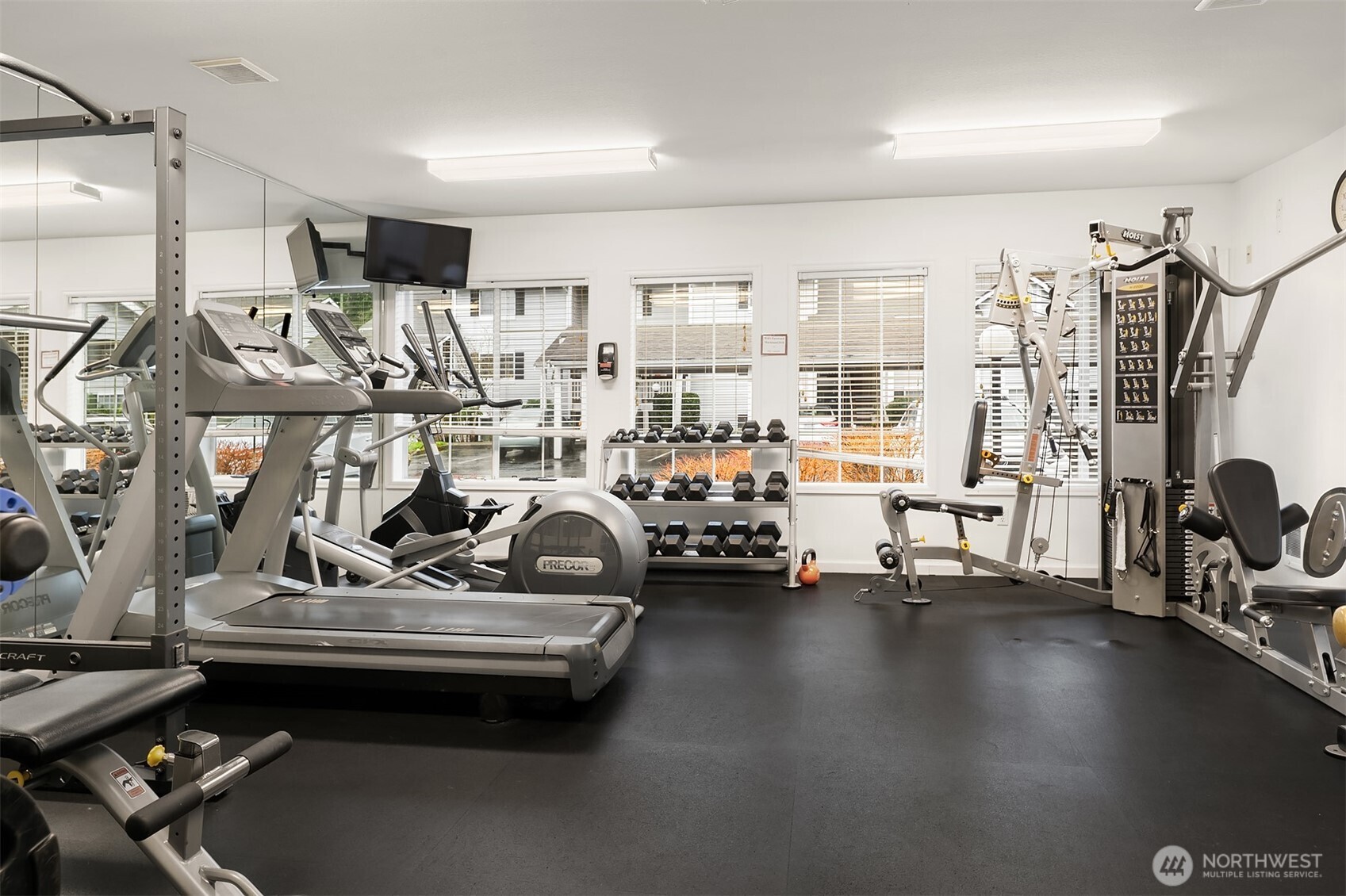 23307 Cedar Way Unit: R102