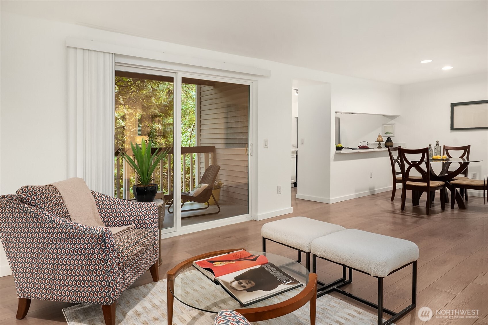 23307 Cedar Way Unit: R102