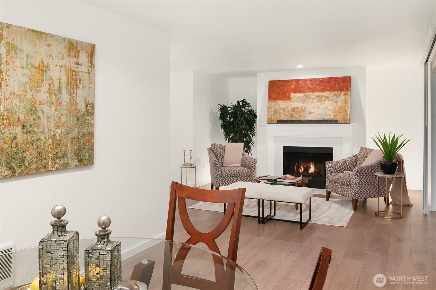 23307 Cedar Way Unit: R102