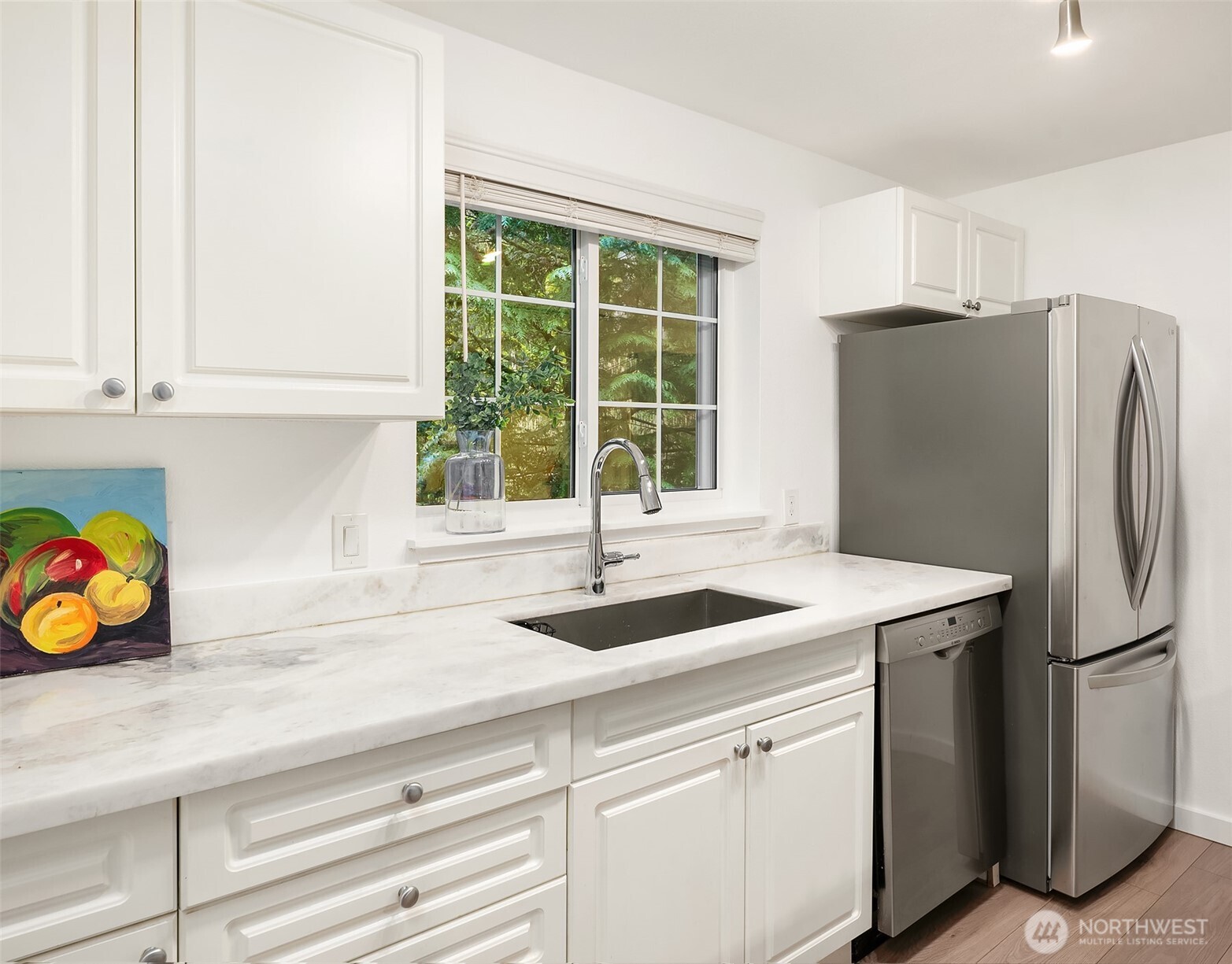 23307 Cedar Way Unit: R102