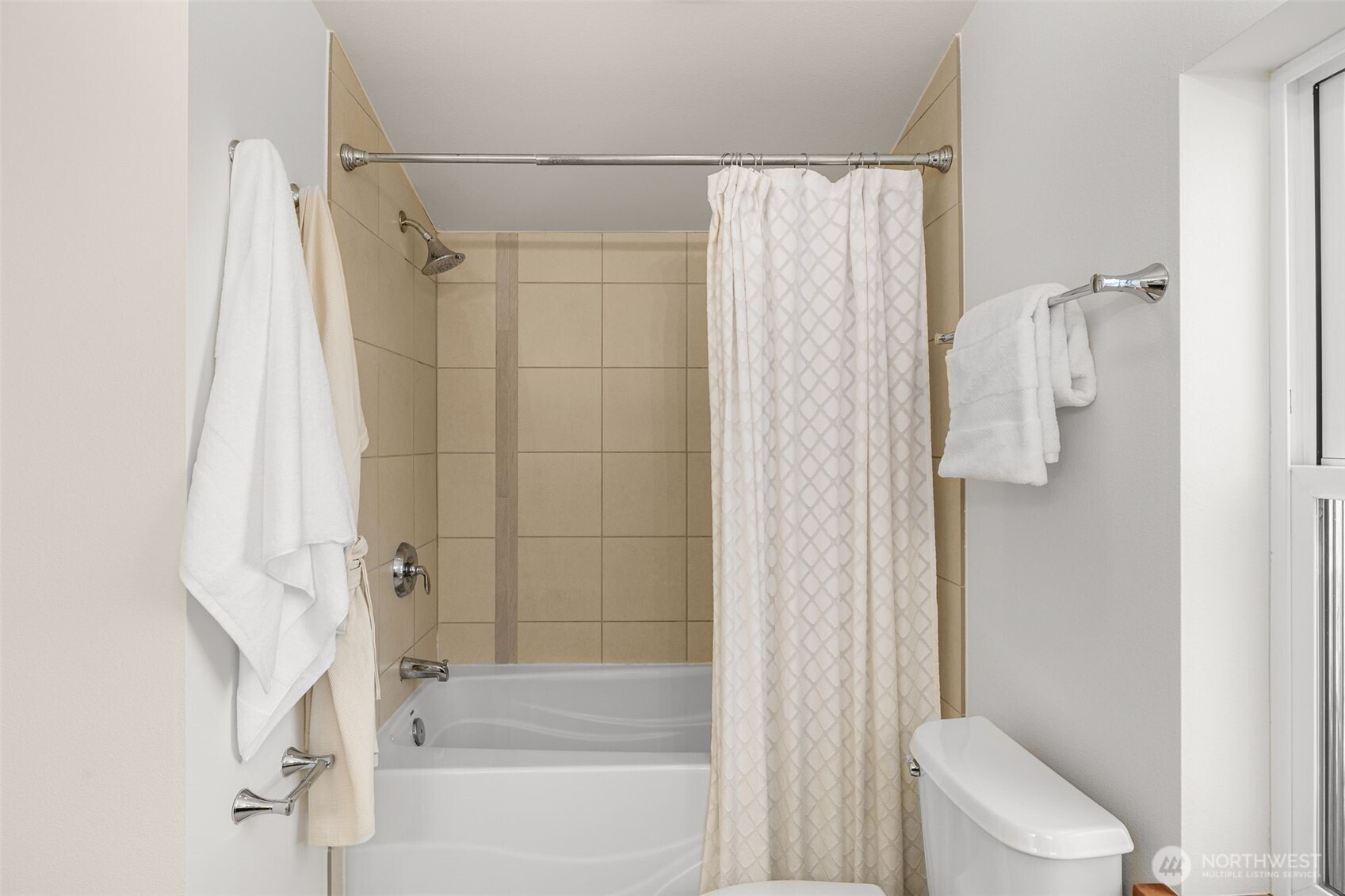 1408 Alonzo Avenue NW Unit: A