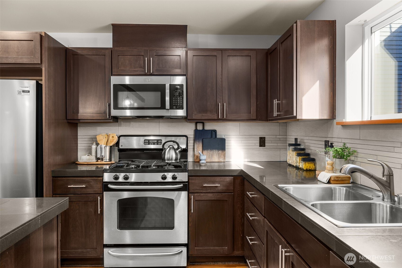 1408 Alonzo Avenue NW Unit: A