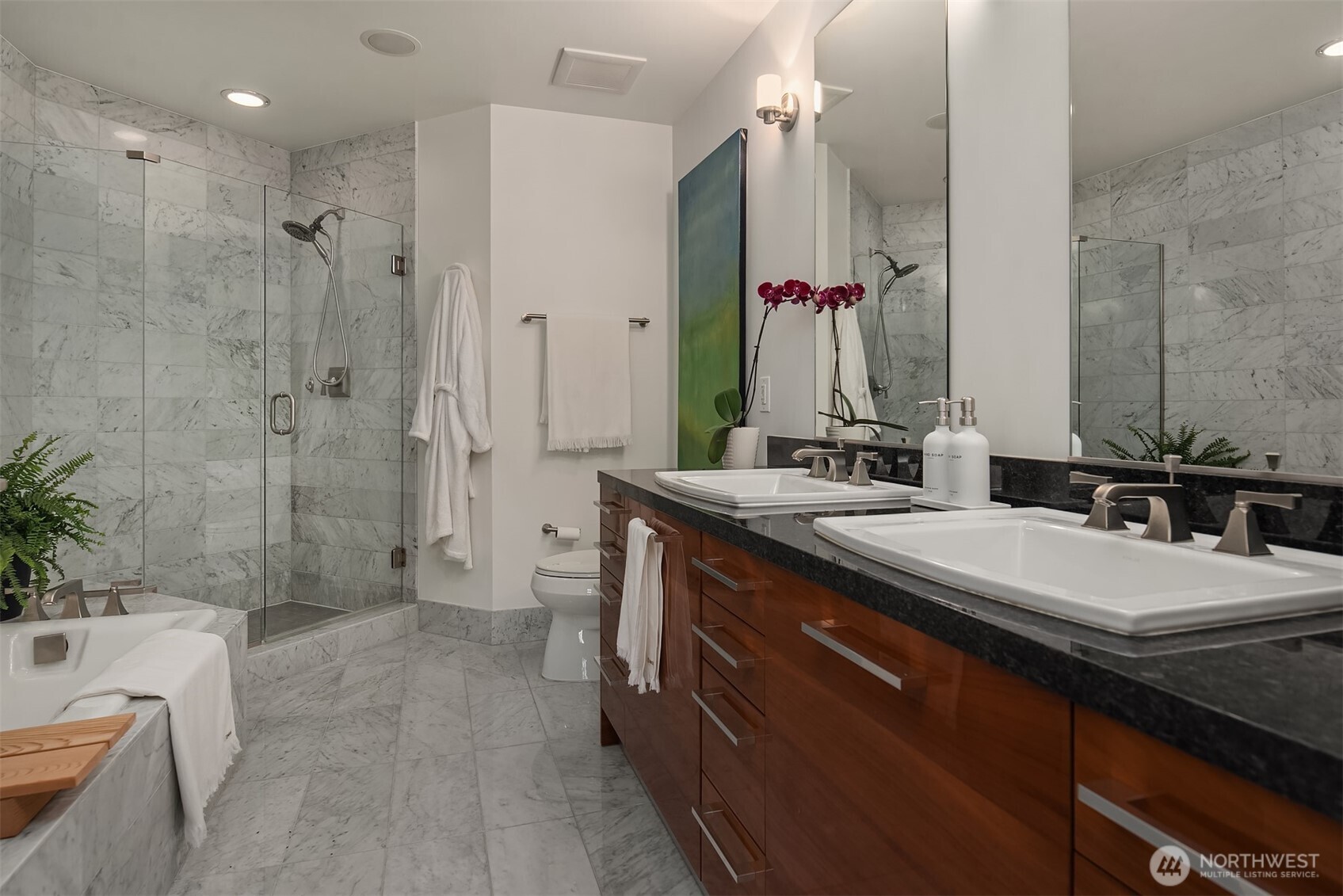 1920 4th Avenue Unit: 2202