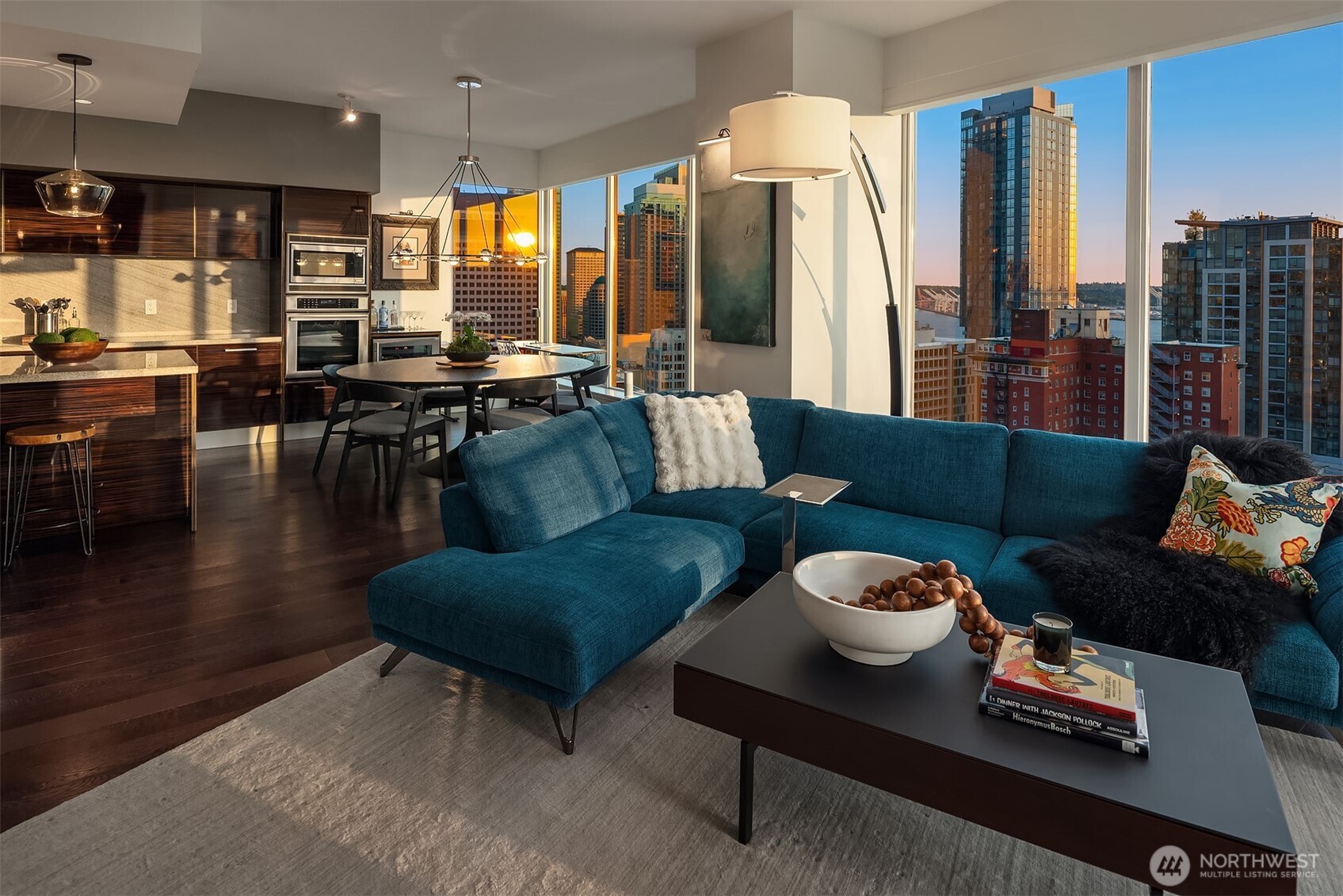 1920 4th Avenue Unit: 2202