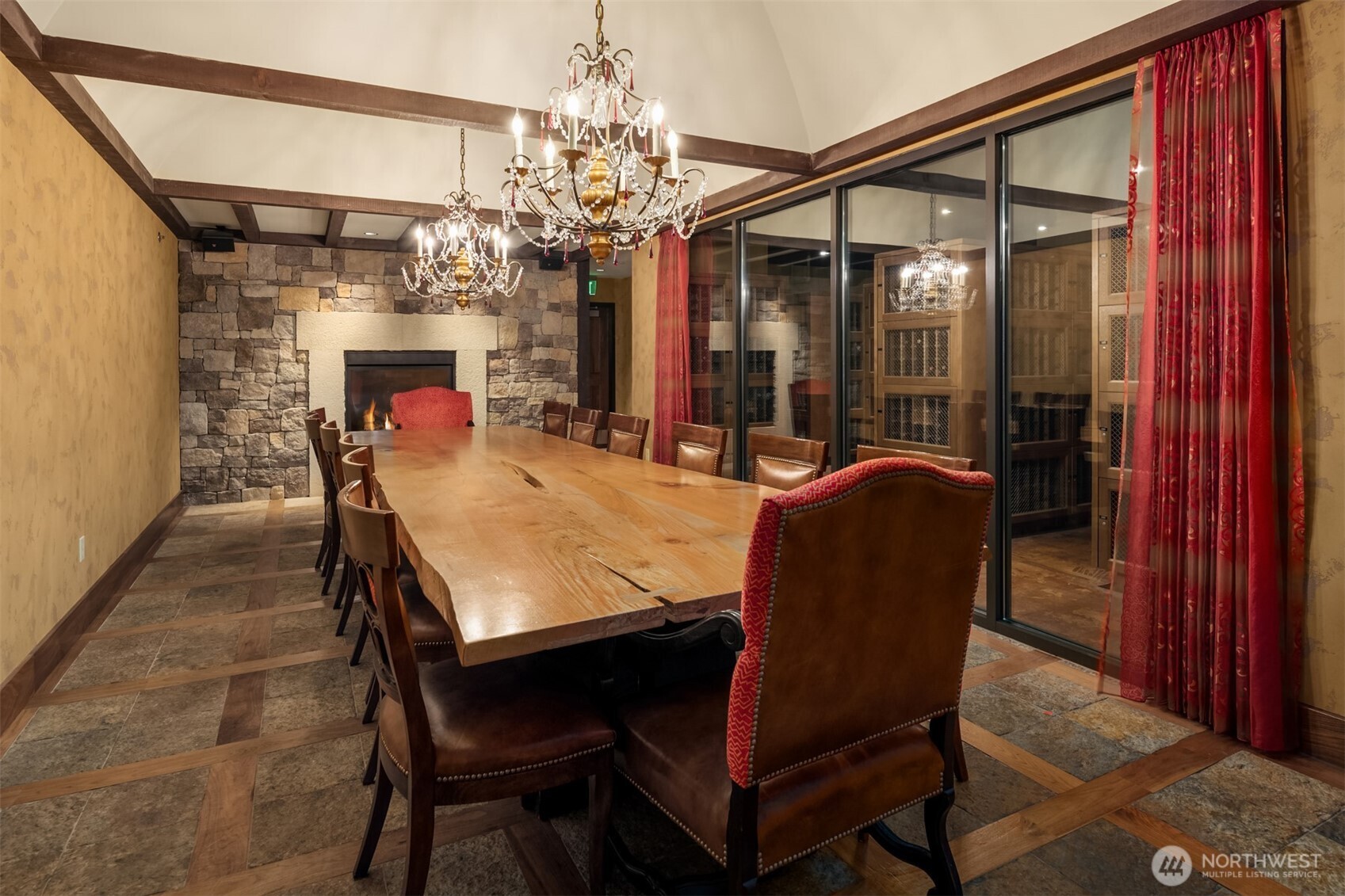 1920 4th Avenue Unit: 2202