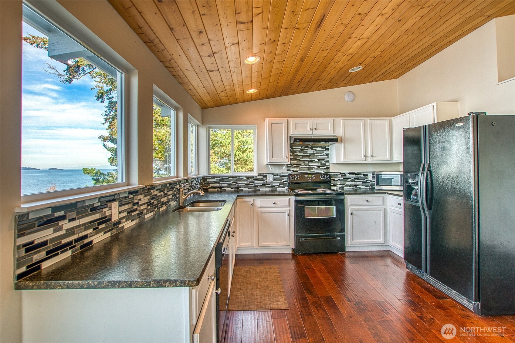178 Fossil Bay Drive