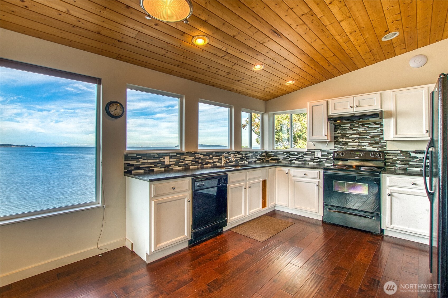 178 Fossil Bay Drive
