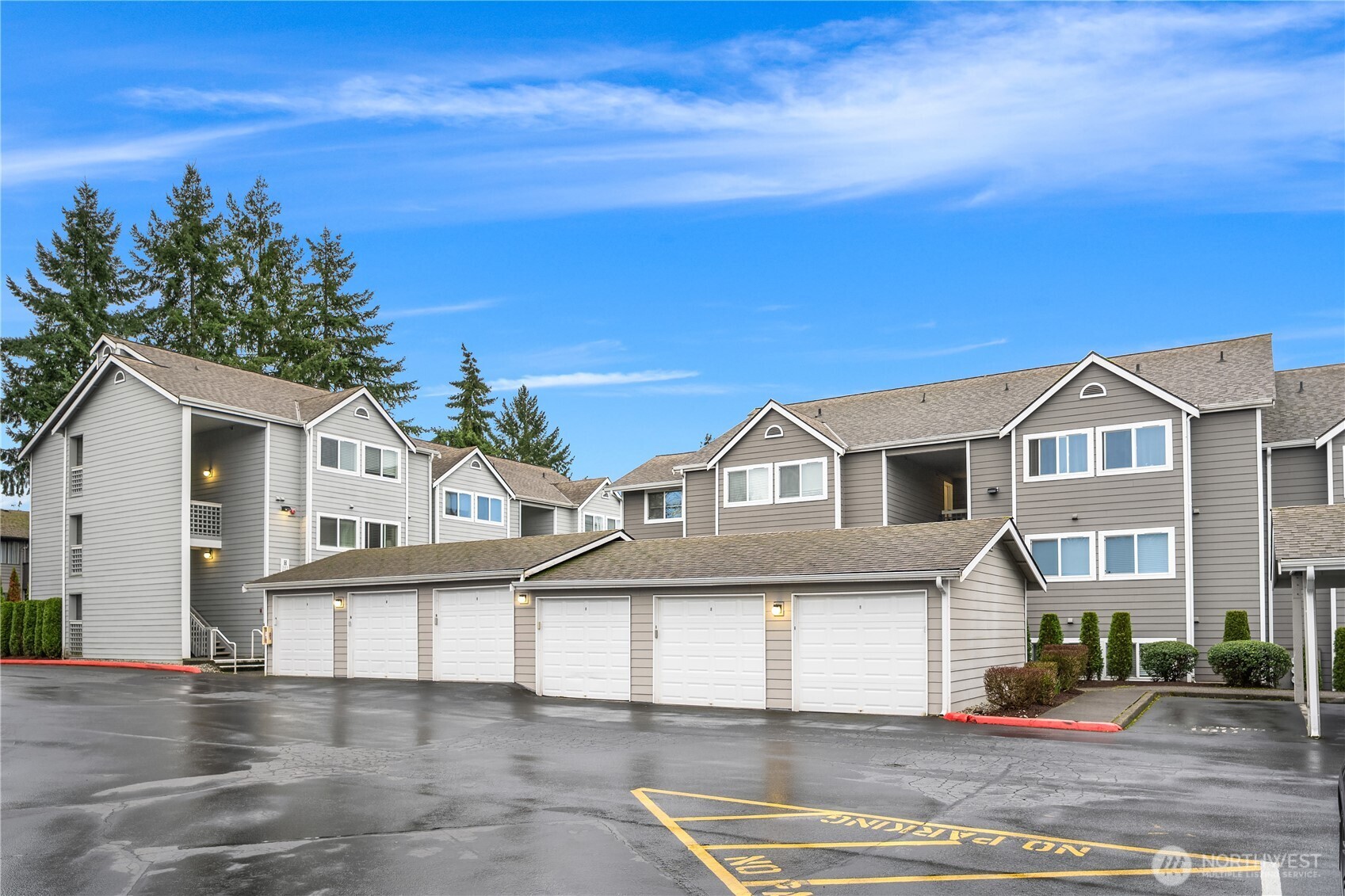 12602 109th Court NE Unit: G201