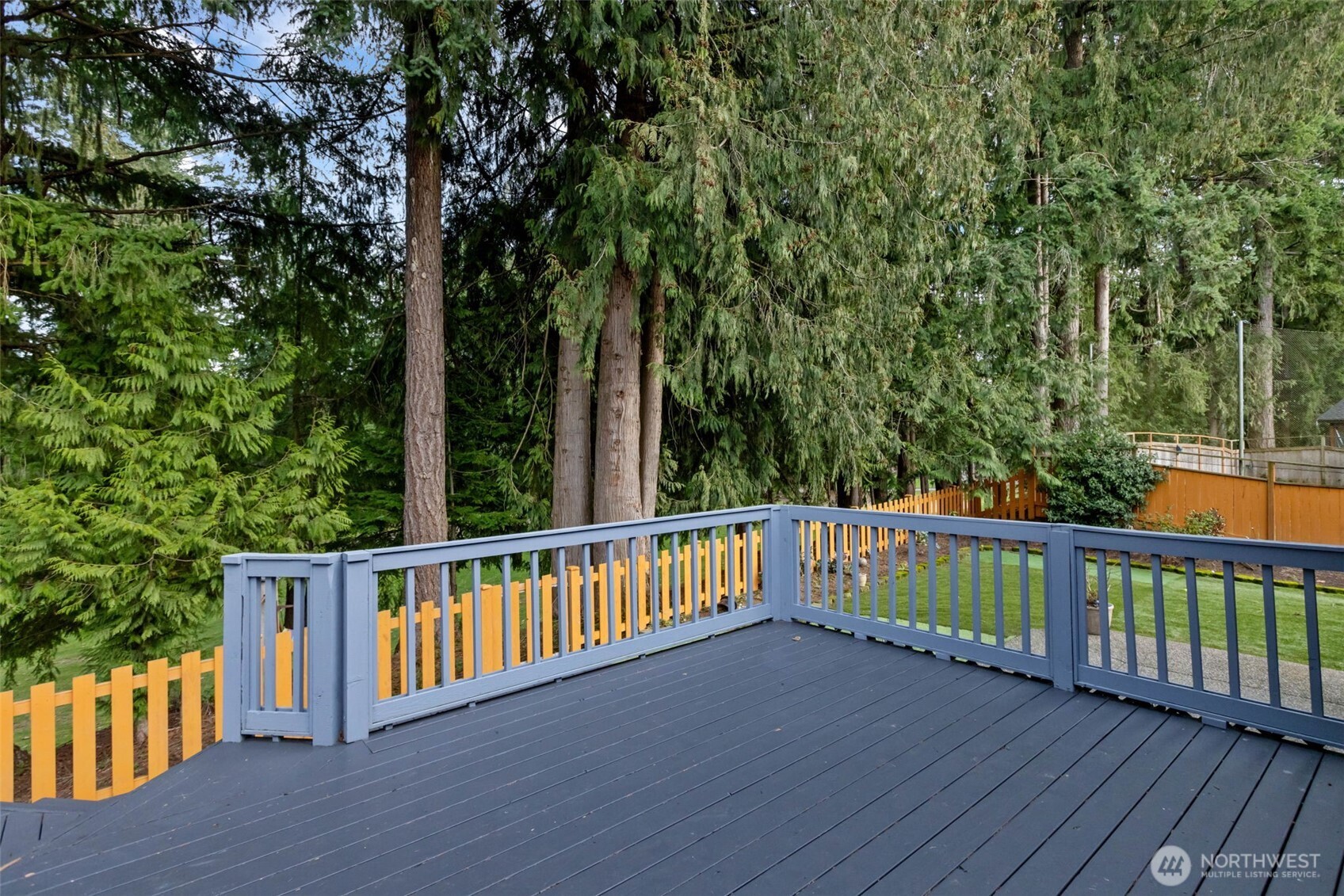 25600 Lake Wilderness Country Club Drive SE