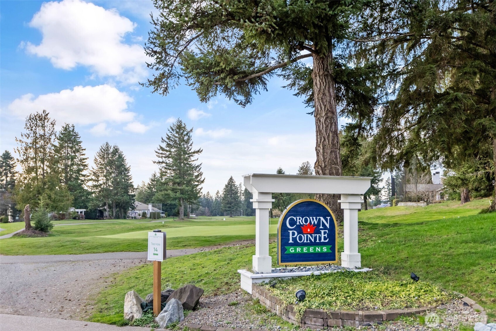 25600 Lake Wilderness Country Club Drive SE