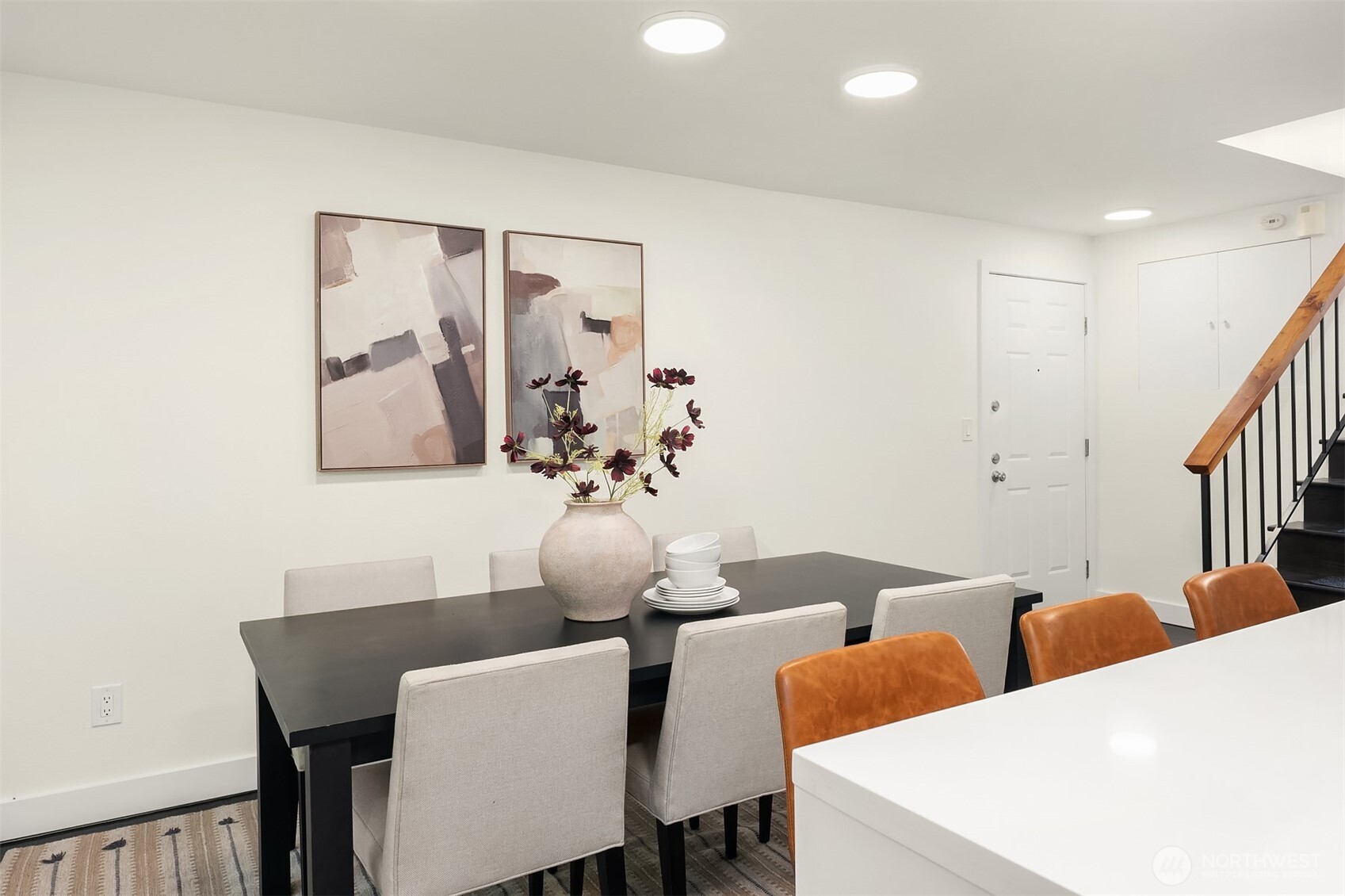 202 W Olympic Place Unit: 405