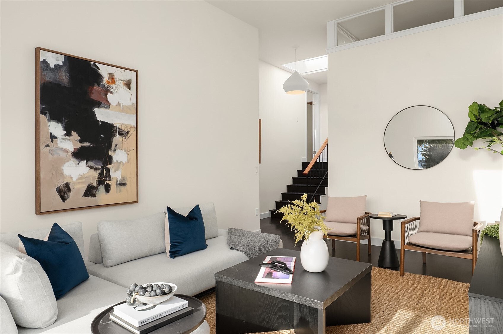 202 W Olympic Place Unit: 405