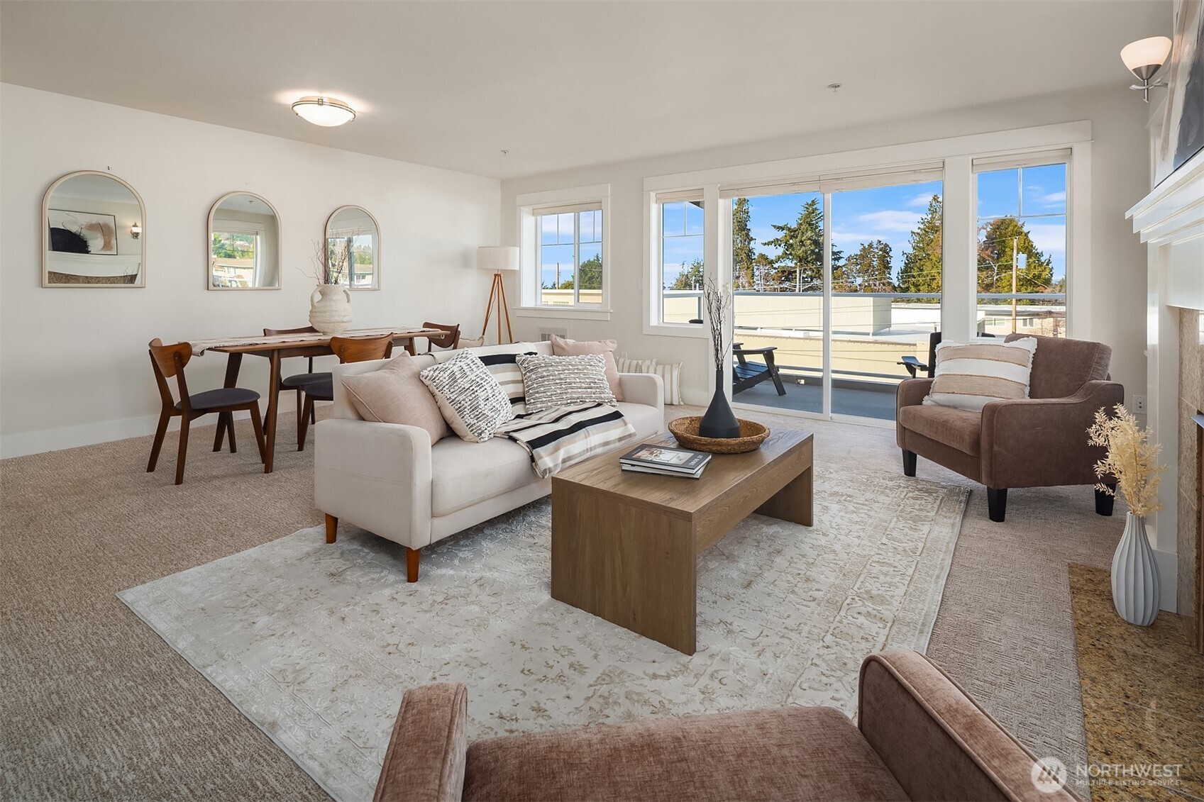 616 Glen Street Unit: 202