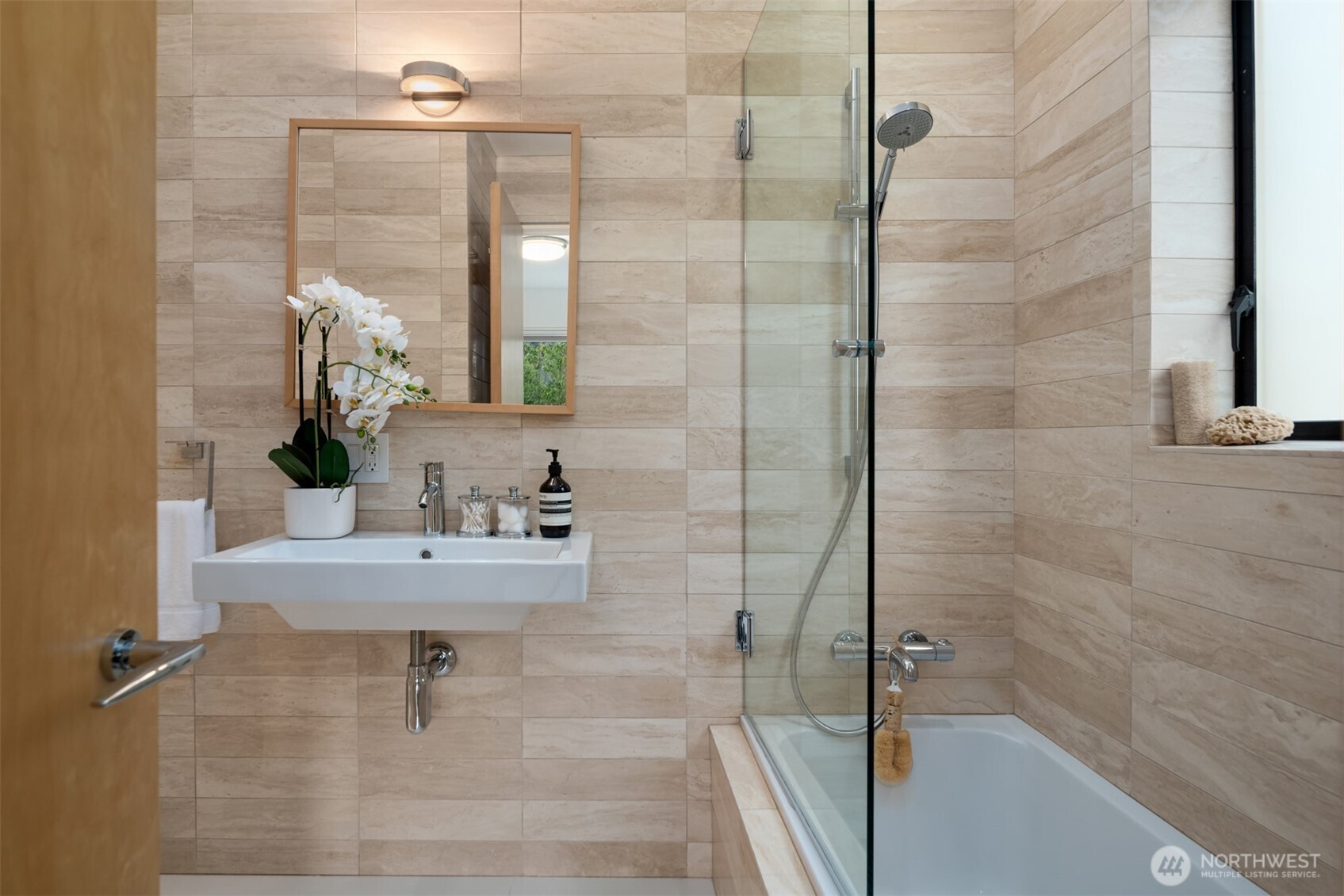 2606 E Garfield Street