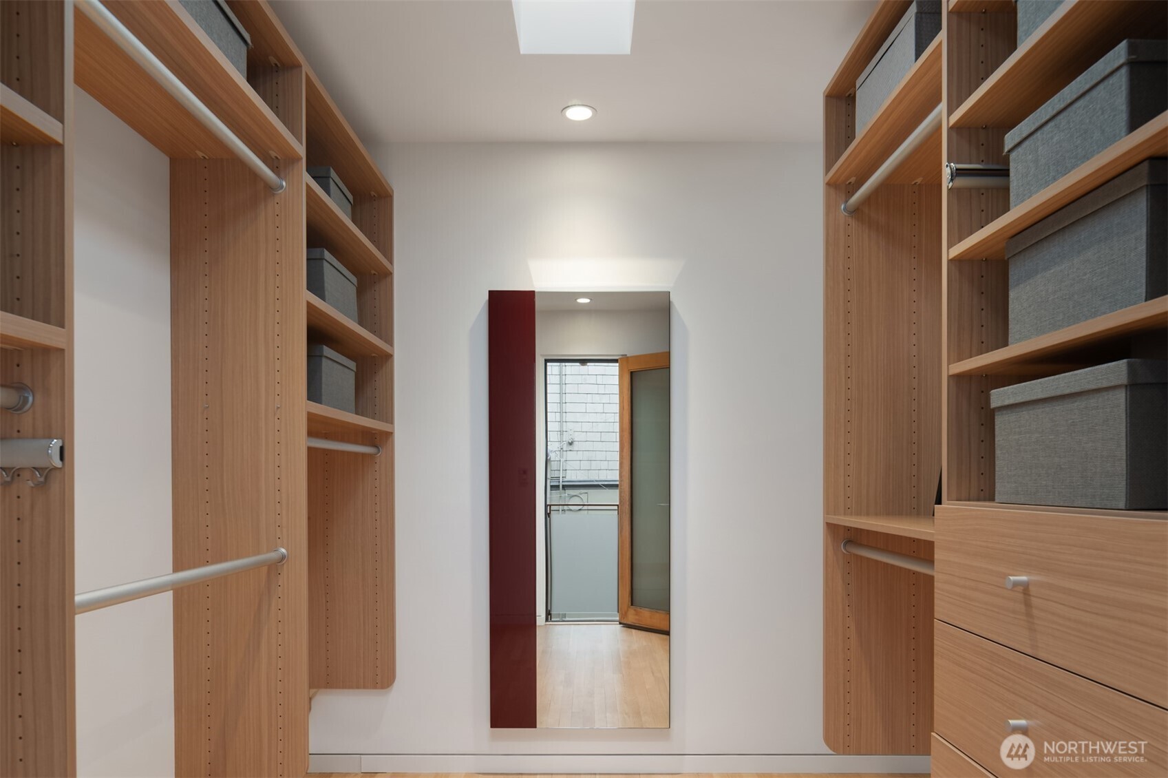 2606 E Garfield Street