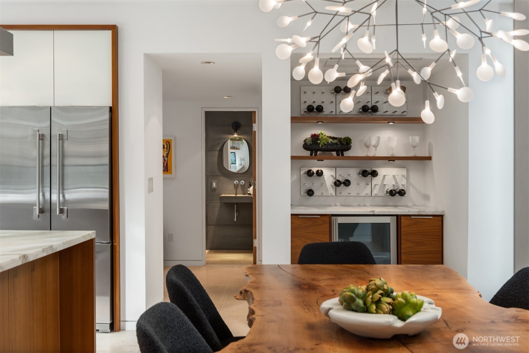 2606 E Garfield Street