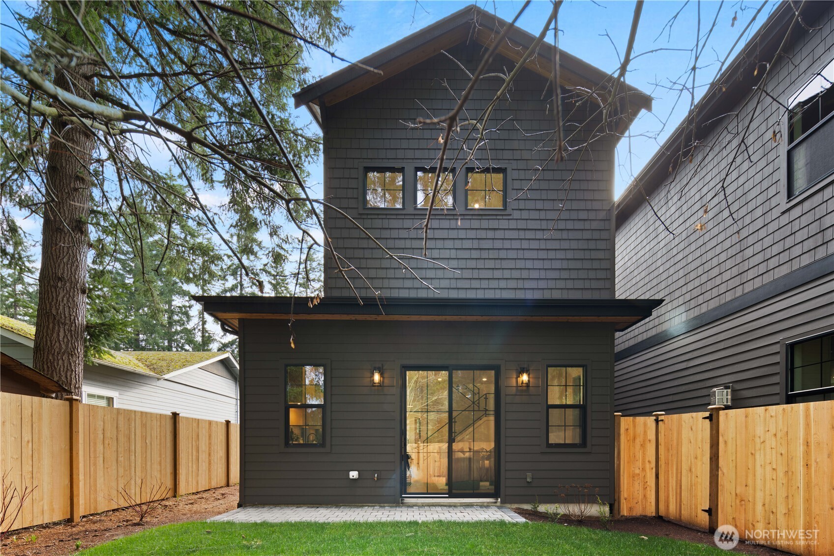 16656 NE 12th Street