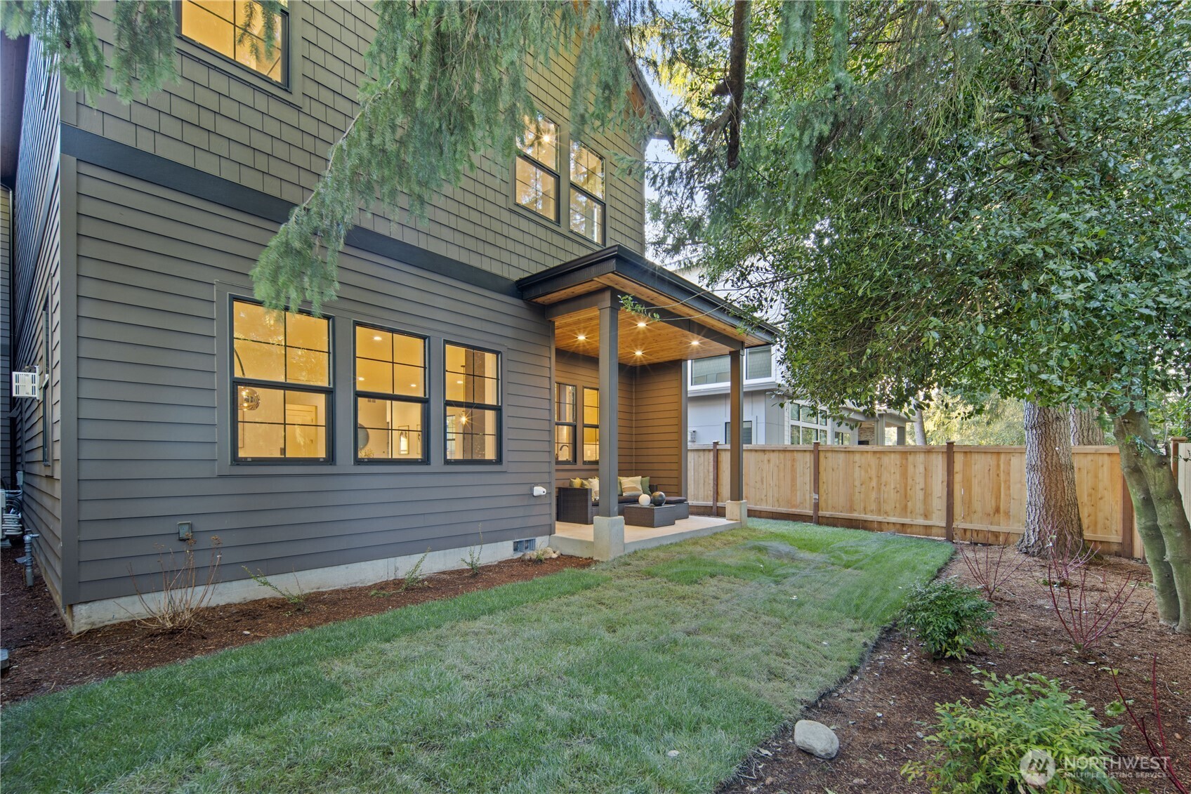 16654 NE 12th Street