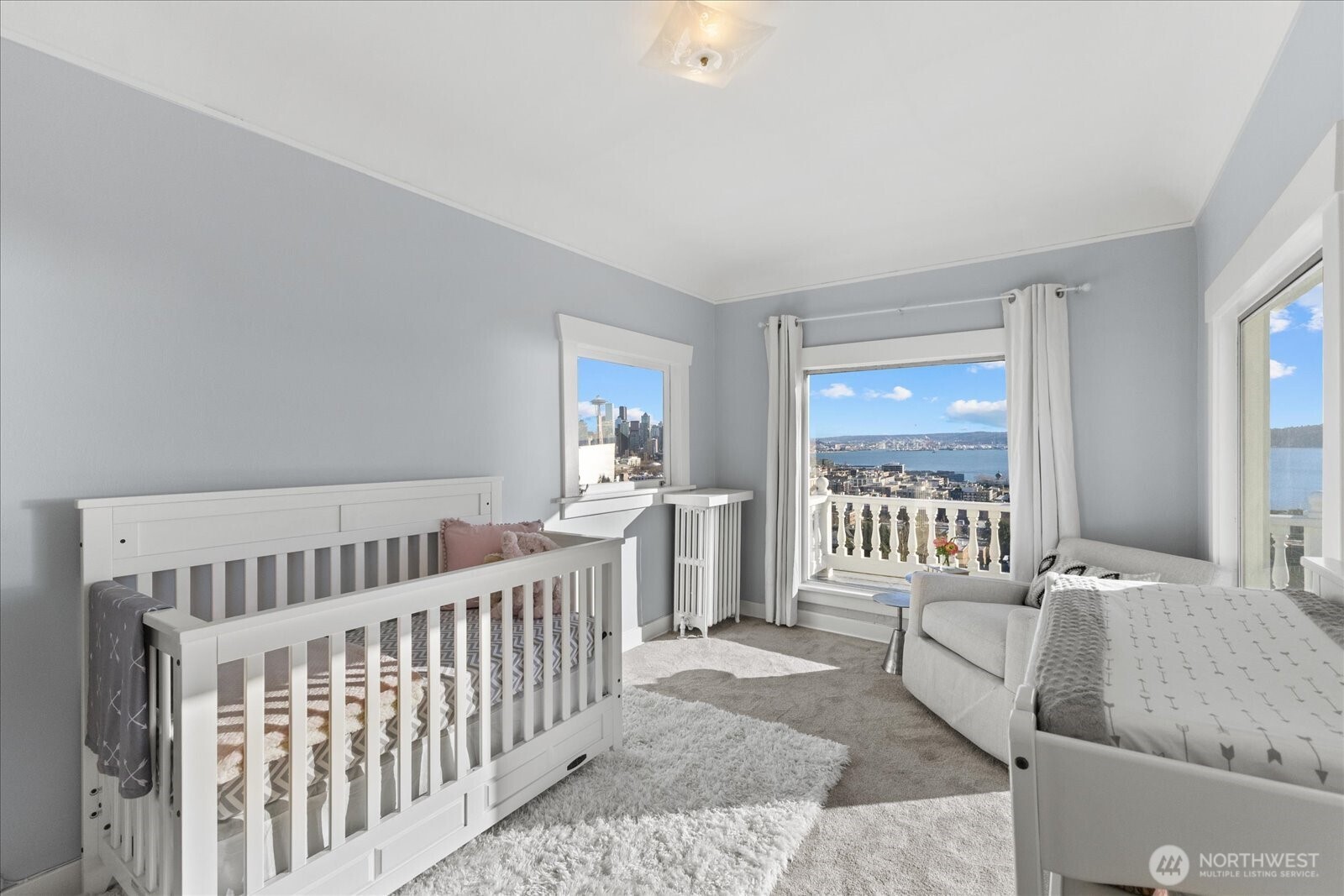 307 W Highland Drive