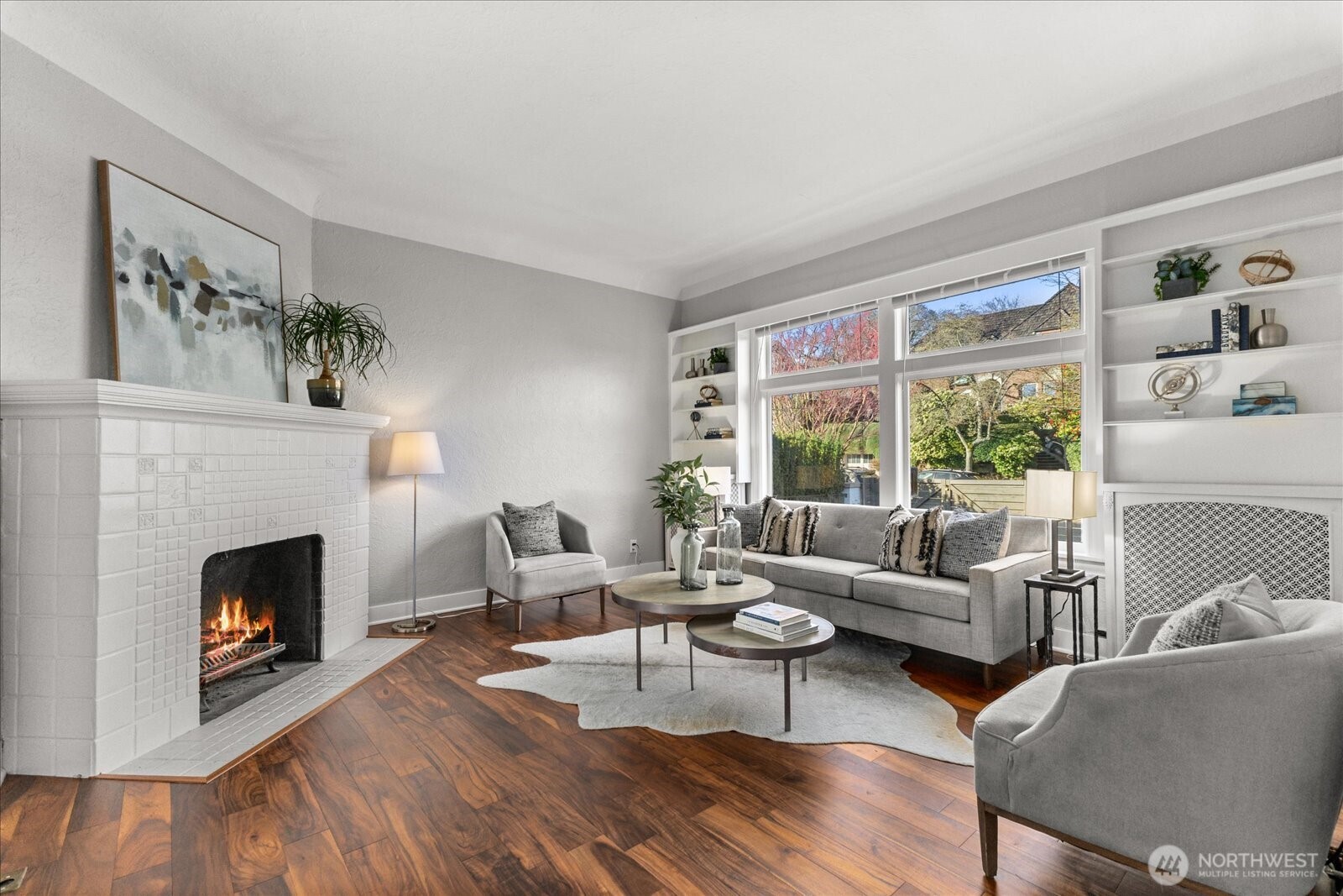 307 W Highland Drive