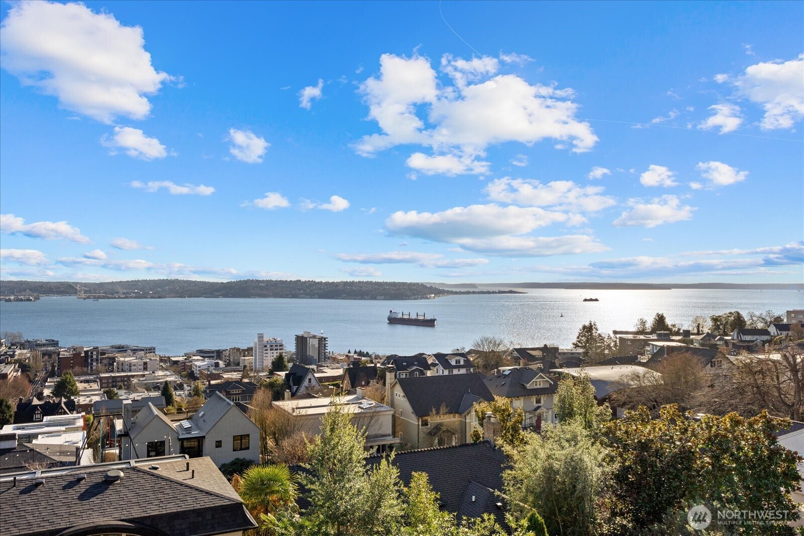 307 W Highland Drive