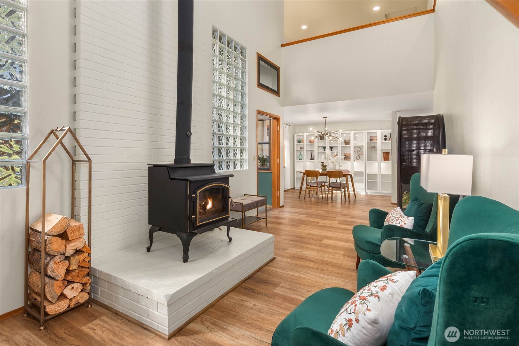 11925 Maplewood Avenue