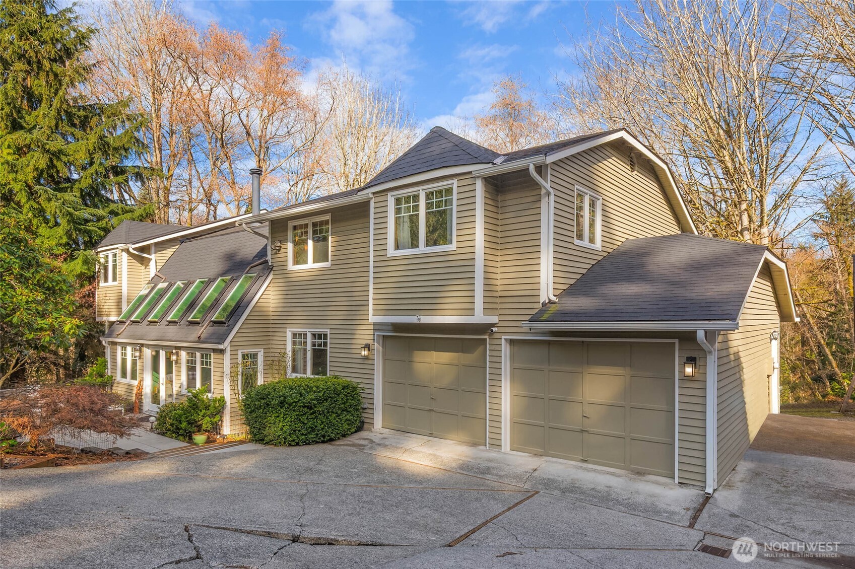 11925 Maplewood Avenue