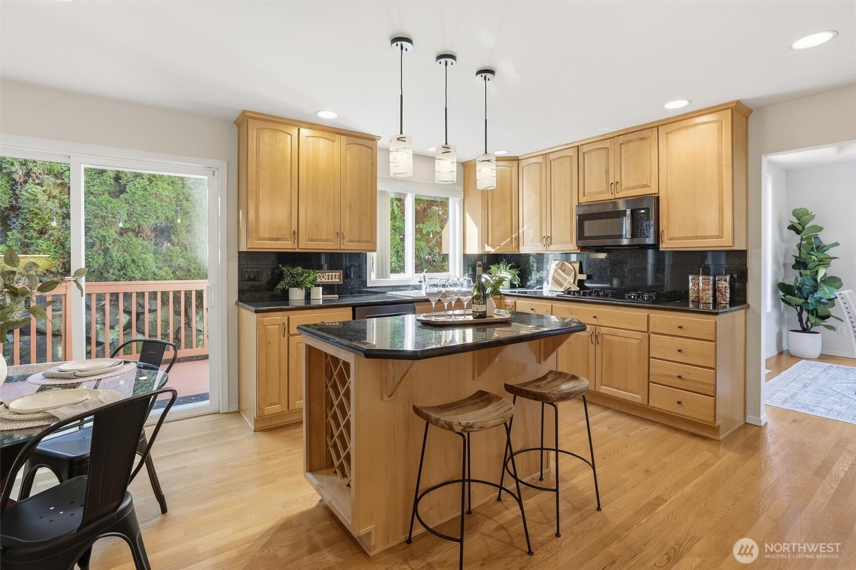 7741 152nd Avenue NE