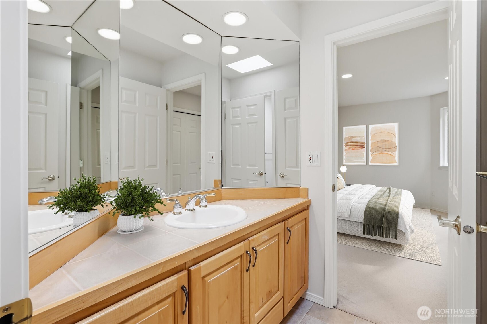 7741 152nd Avenue NE