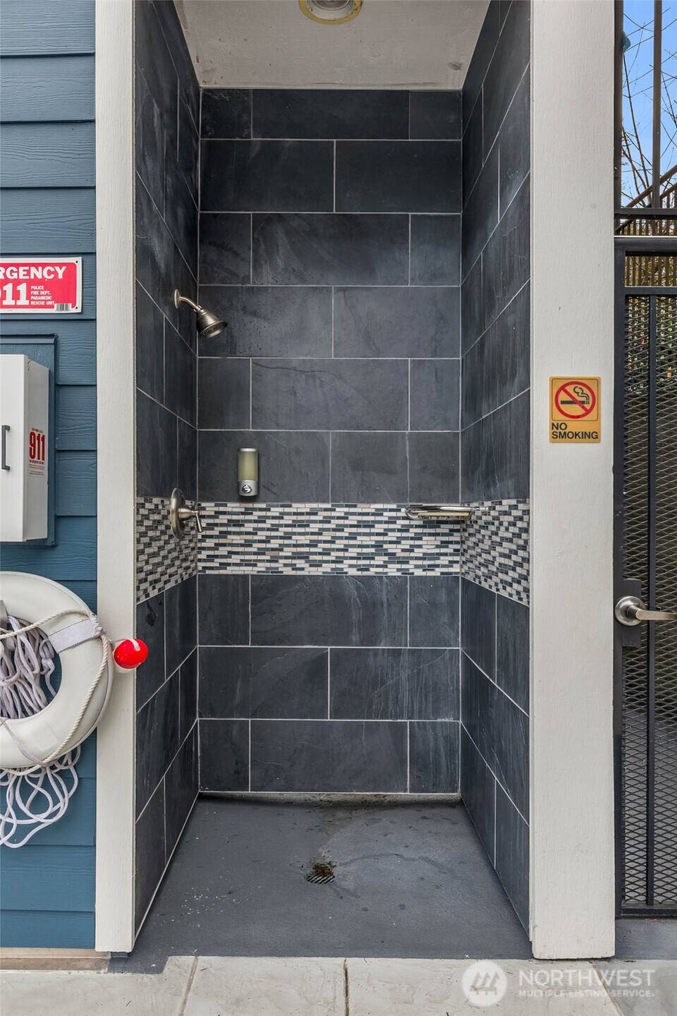 12006 NE 204th Place Unit: 302