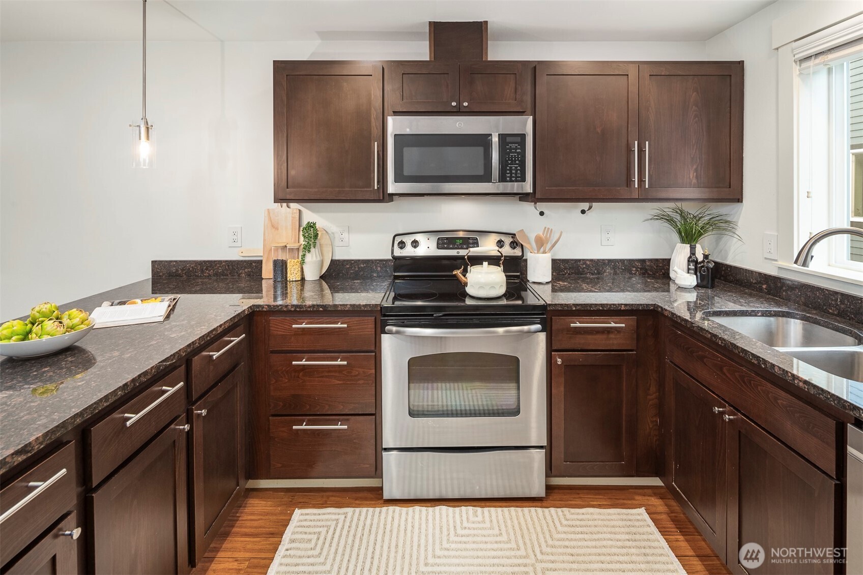 5020 Delridge Way SW Unit: B