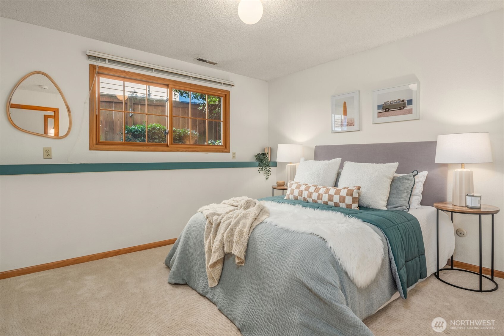 6114 104th Avenue NE