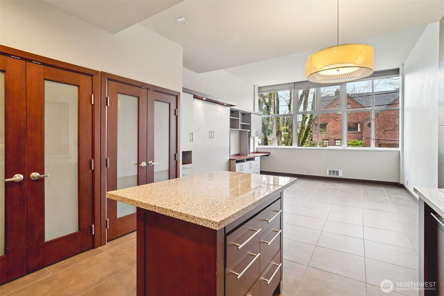 1400 2nd Avenue N Unit: 284