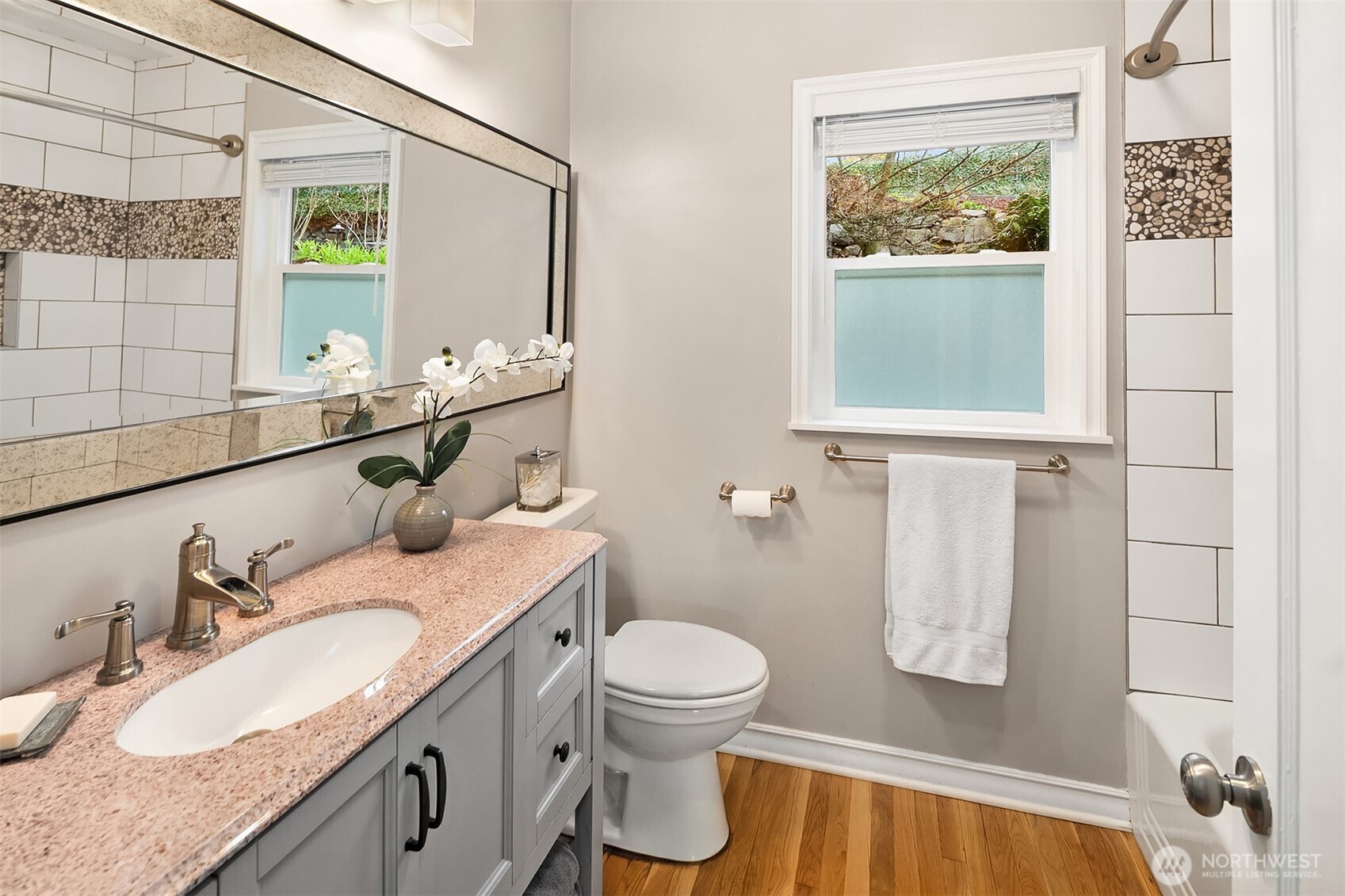 15828 25th Avenue SW