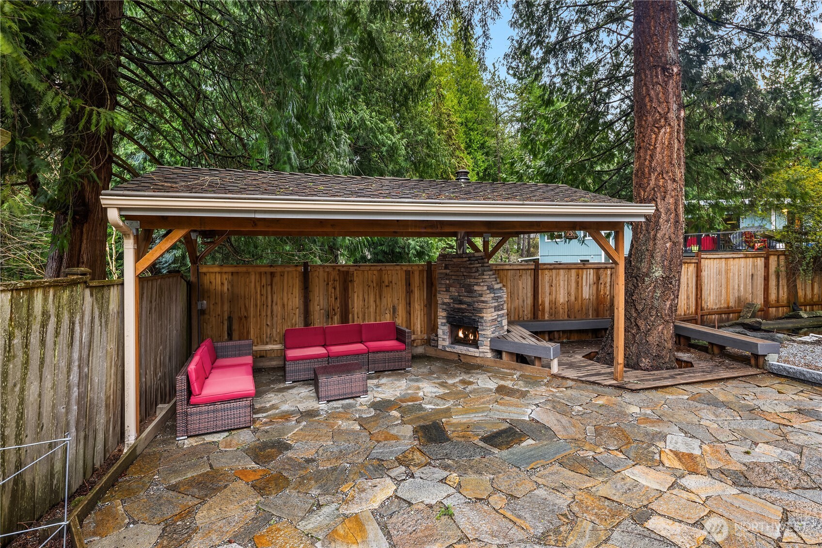 545 Mt Olympus Drive SW