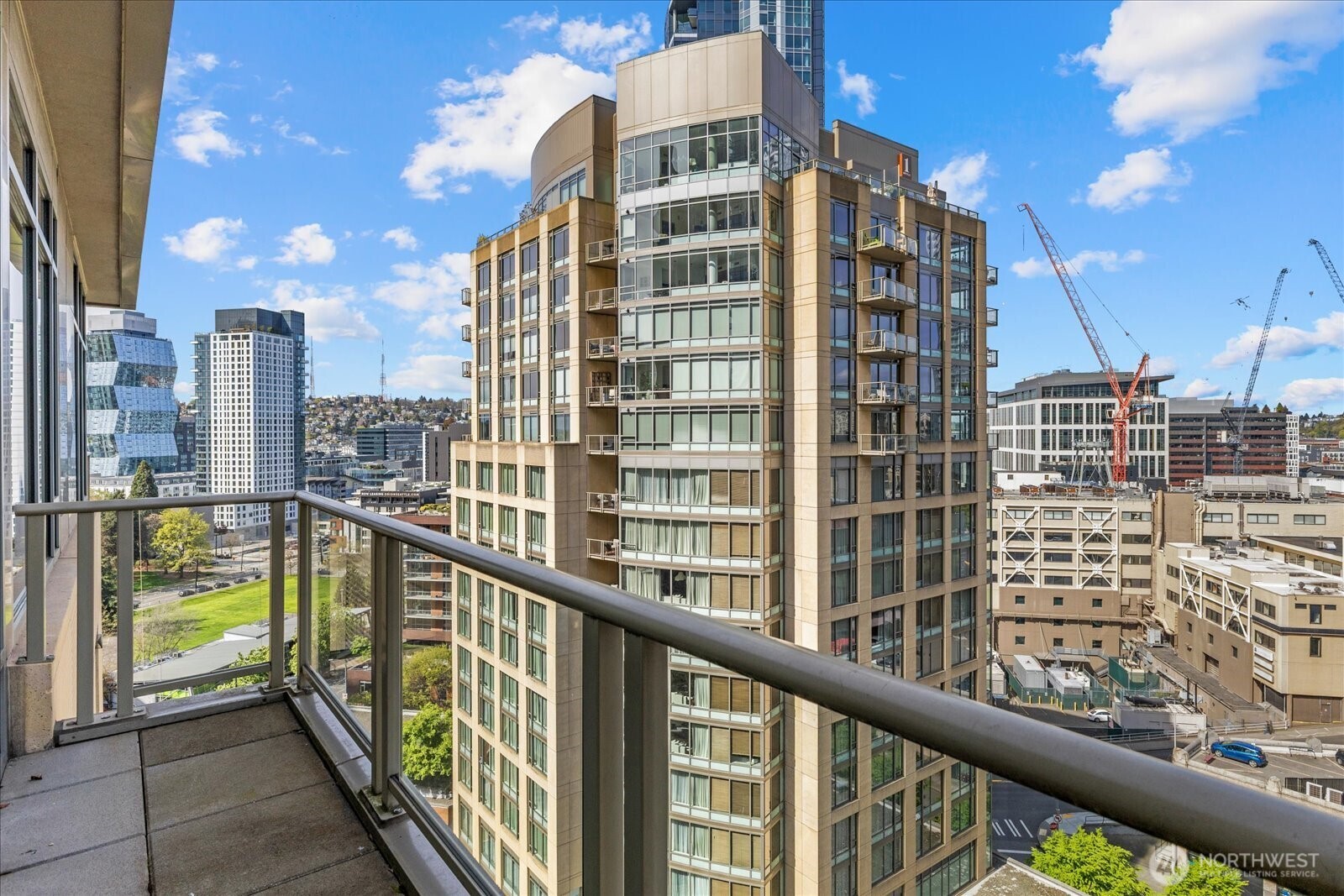 900 Lenora Street Unit: 1203