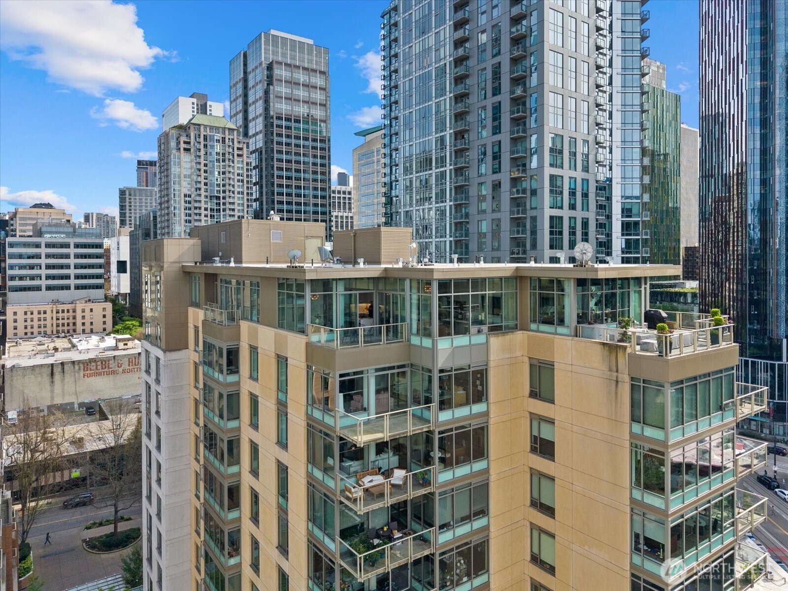 900 Lenora Street Unit: 1203