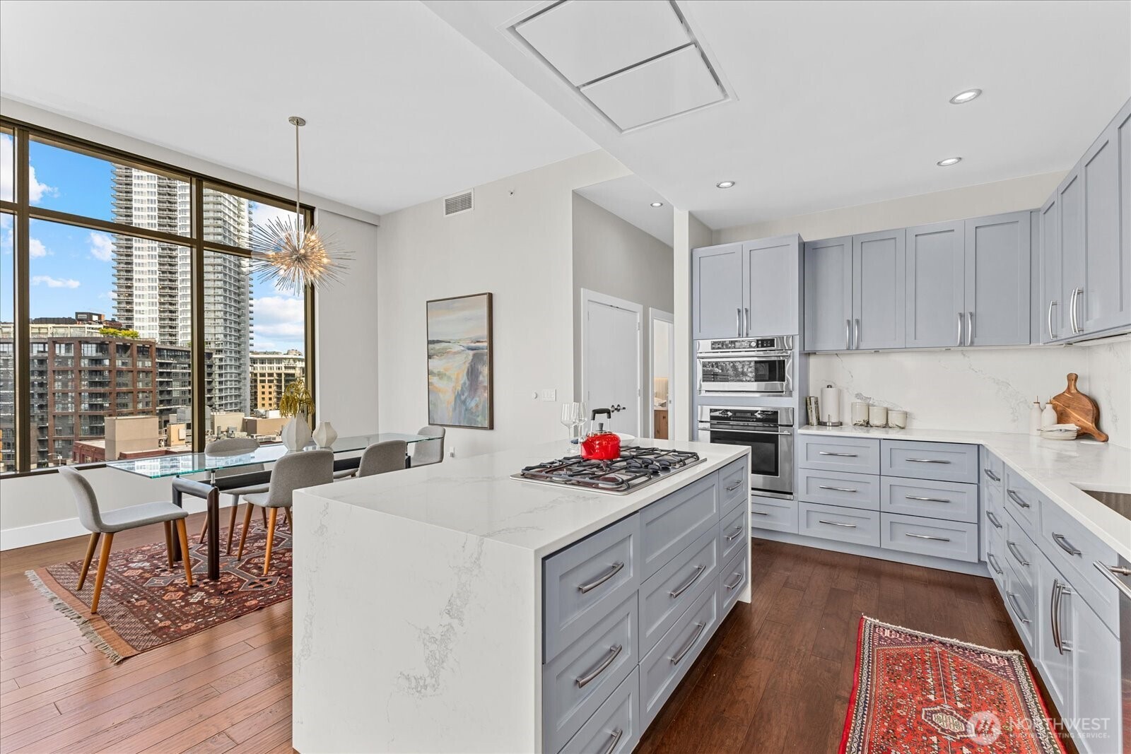 900 Lenora Street Unit: 1203