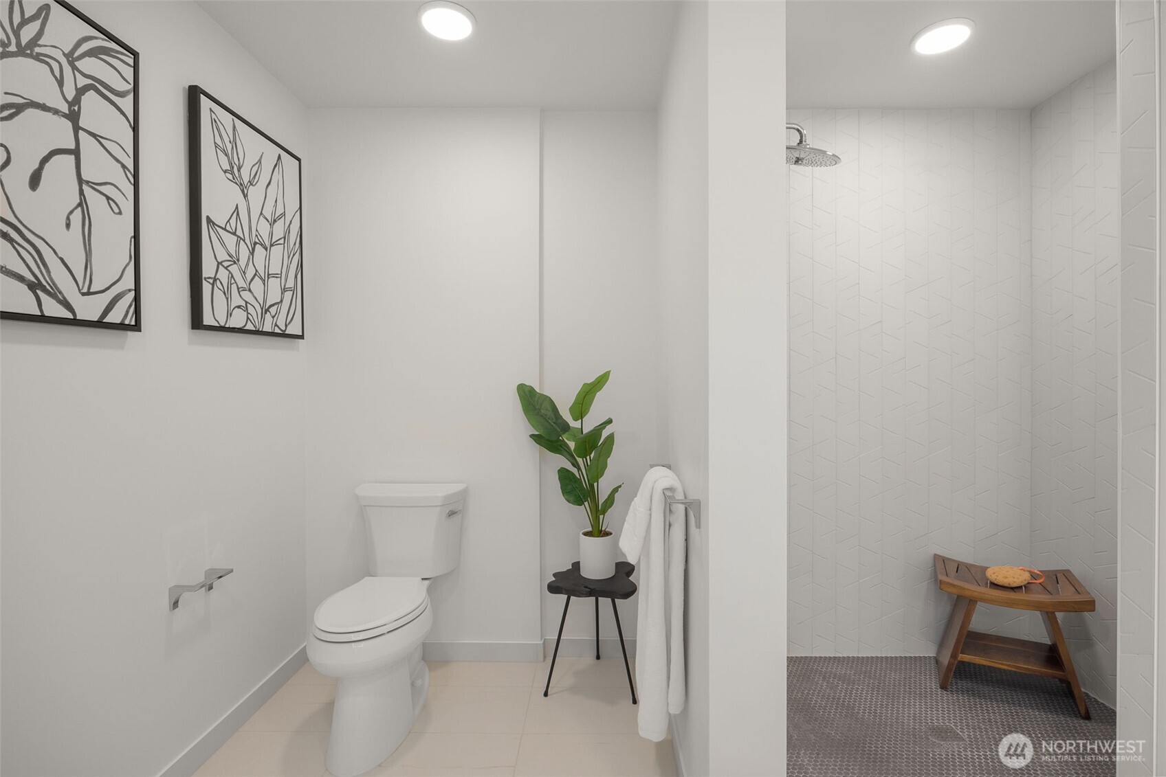 999 110th Avenue NE Unit: 202