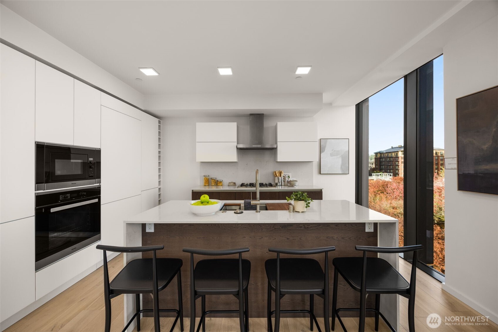 999 110th Avenue NE Unit: 500