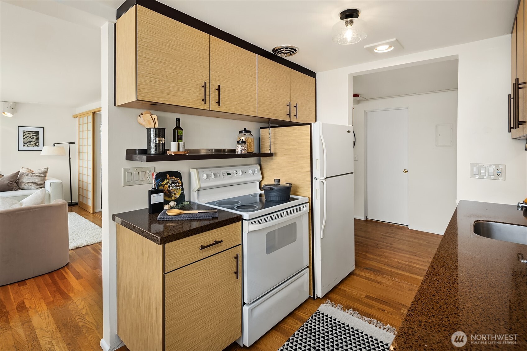 919 2nd Avenue W Unit: 602