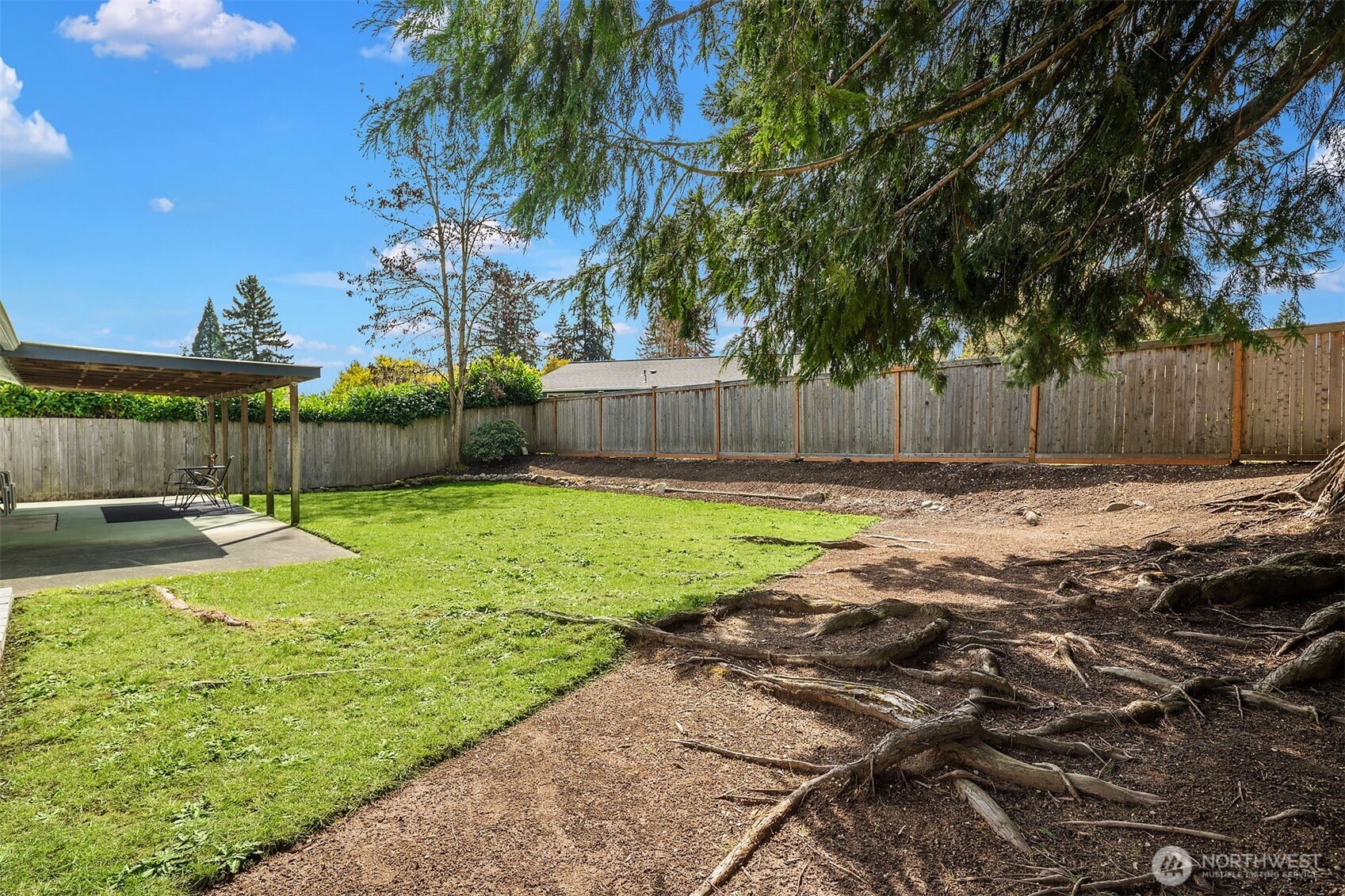 1067 Anacortes Avenue NE