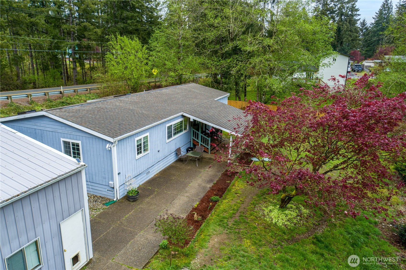50 SE Dogwood Place