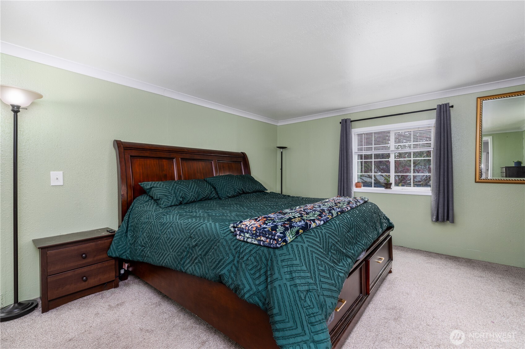 50 SE Dogwood Place
