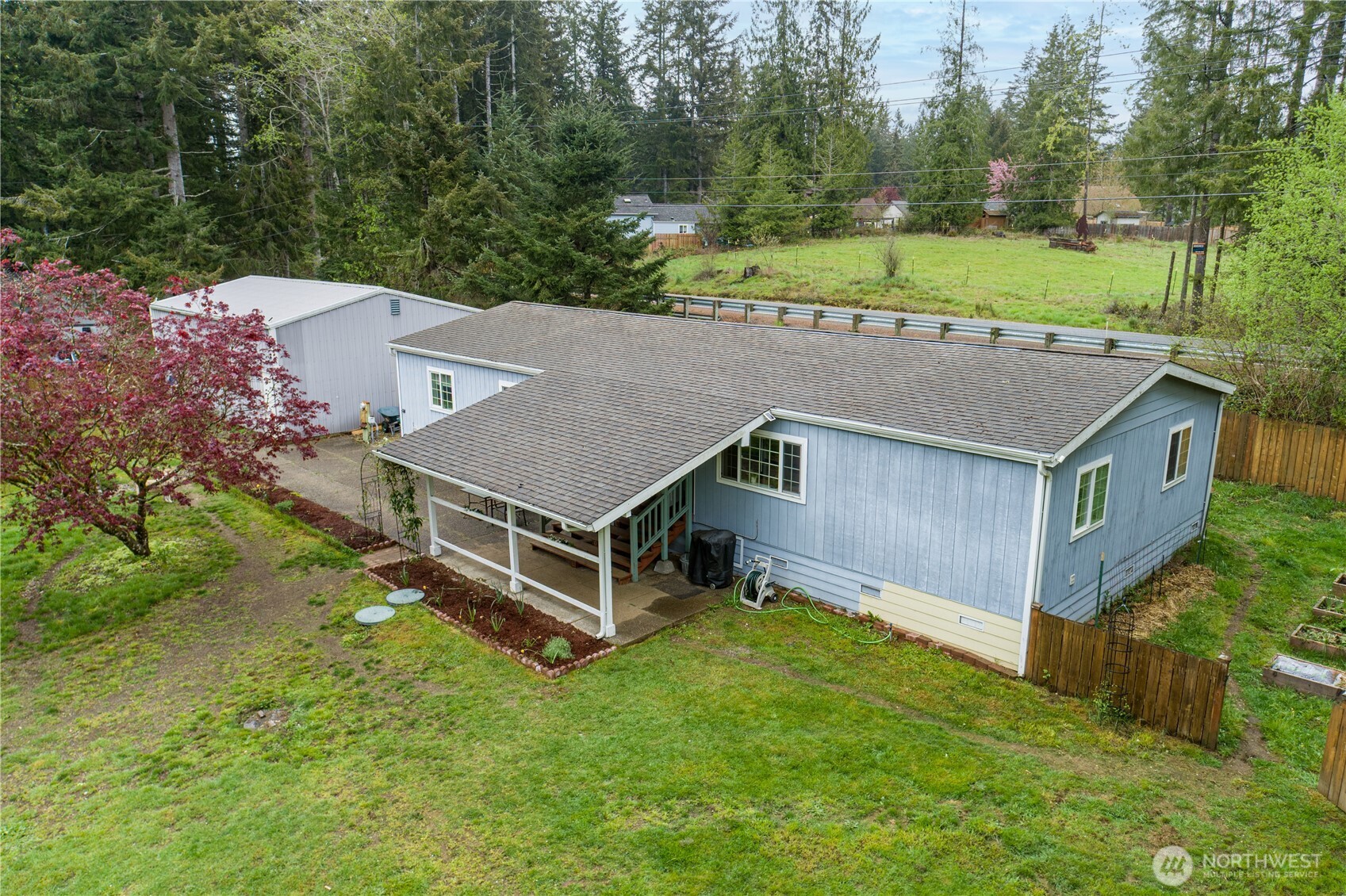 50 SE Dogwood Place
