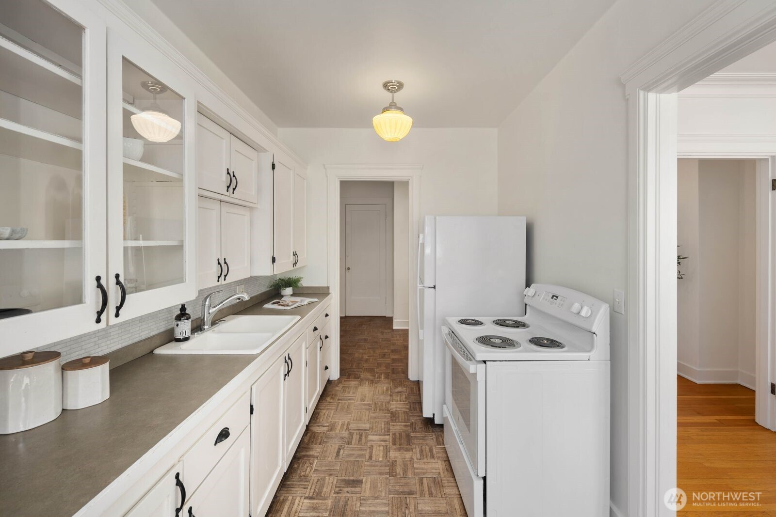 1902 Bigelow Avenue N Unit: 304