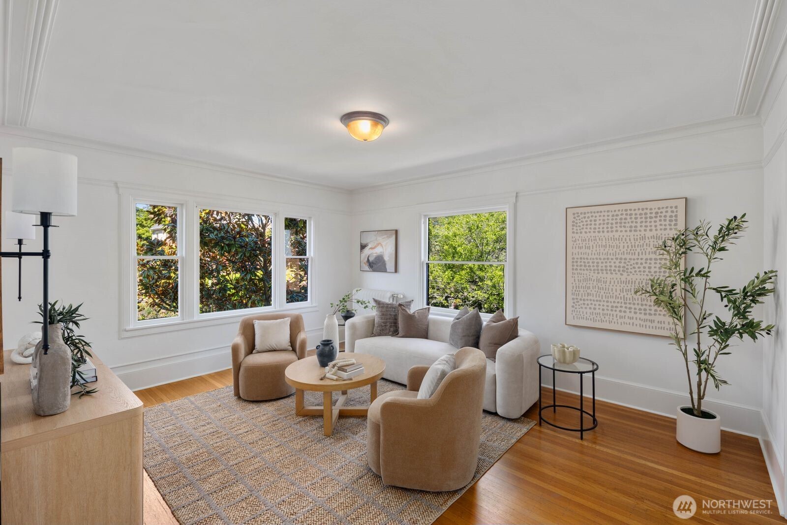 1902 Bigelow Avenue N Unit: 304