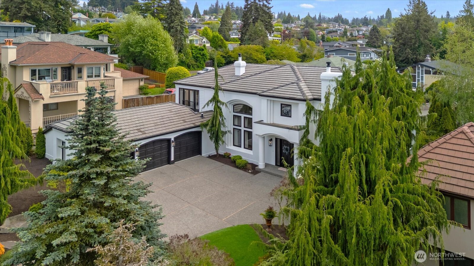 608 Magnolia Lane
